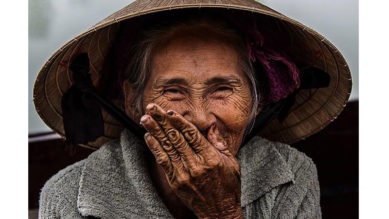 nụ cười việt nam